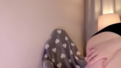 Snapshot of fatinsey chatting on July 2026 10:39:01 AM Tina online show from July 2026 10:39:01 AM