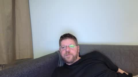 Snapshot of fattenmenow chatting on December 2024 11:29:02 PM fattenmenow online show from December 2024 11:29:02 PM