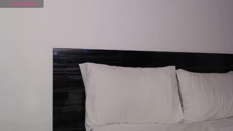 FAUSTO online show from February 2025 09:42:01 PM