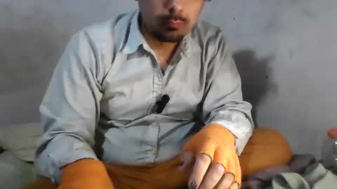 Faux Feitico online show from April 2026 09:39:33 PM