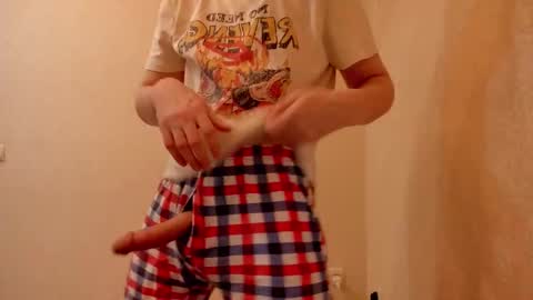 Snapshot of fckmikh chatting on January 2026 11:04:01 AM Michael online show from January 2026 11:04:01 AM