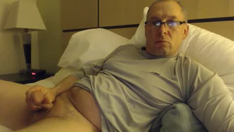 Snapshot of fdguy44 chatting on April 2026 12:48:02 AM K online show from April 2026 12:48:02 AM