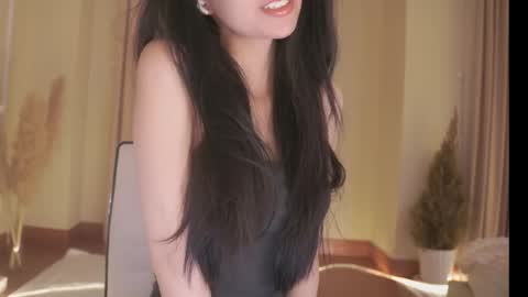 feel_me_00 online show from October 2025 11:03:02 PM