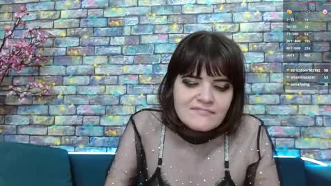 Snapshot of feelsgoodwoman chatting on December 2024 10:12:02 AM Laura online show from December 2024 10:12:02 AM