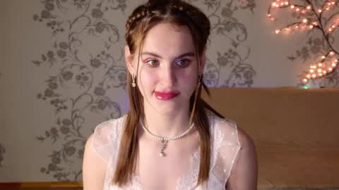 Frida online show from March 2026 07:35:01 PM