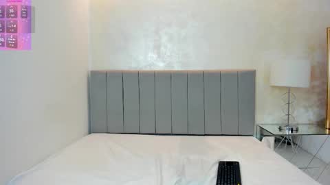 Snapshot of felicia_whitee chatting on September 2025 01:44:02 PM felicia_whitee online show from September 2025 01:44:02 PM