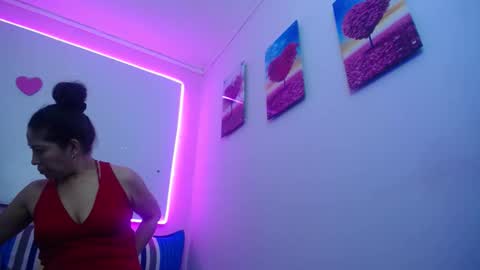 Snapshot of felina_sex_ chatting on March 2025 04:28:01 AM felina online show from March 2025 04:28:01 AM