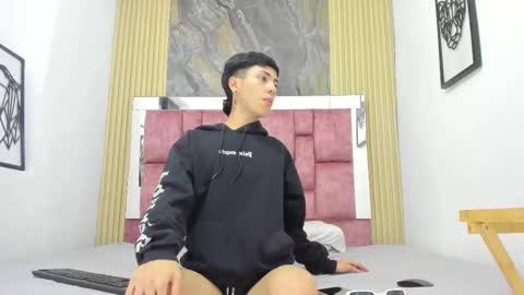 FELIPE online show from January 2025 12:05:01 AM