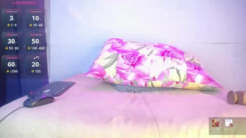 Snapshot of felipecams chatting on April 2026 01:27:01 AM andres felipe benitez online show from April 2026 01:27:01 AM