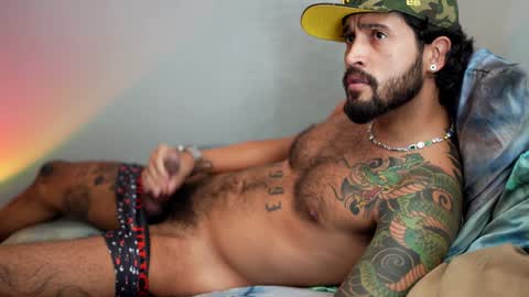 Snapshot of felix_candela chatting on December 2024 07:30:02 PM Felix Candela online show from December 2024 07:30:02 PM