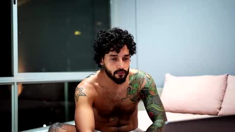 Snapshot of felix_candela chatting on January 2025 05:44:02 AM Felix Candela online show from January 2025 05:44:02 AM