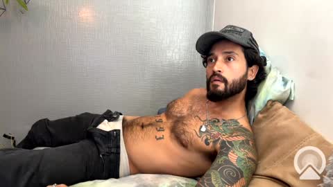 Snapshot of felix_candela chatting on January 2025 05:59:02 PM Felix Candela online show from January 2025 05:59:02 PM