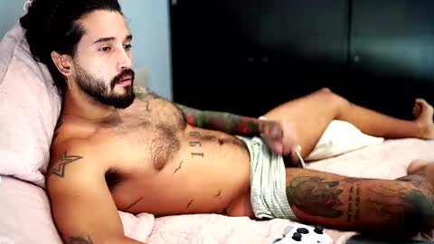 Snapshot of felix_candela chatting on January 2025 05:26:02 PM Felix Candela online show from January 2025 05:26:02 PM