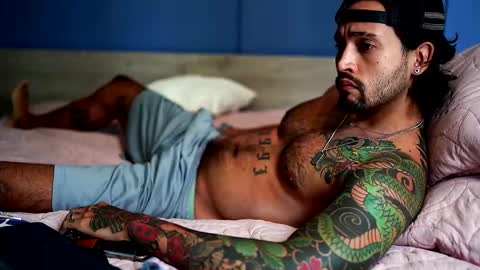 Snapshot of felix_candela chatting on February 2025 03:59:01 PM Felix Candela online show from February 2025 03:59:01 PM