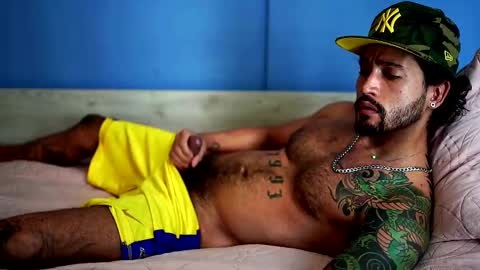 Snapshot of felix_candela chatting on February 2025 05:50:01 PM Felix Candela online show from February 2025 05:50:01 PM