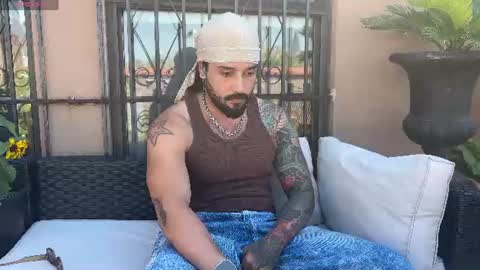 Snapshot of felix_candela chatting on July 2026 07:05:02 PM Felix Candela online show from July 2026 07:05:02 PM