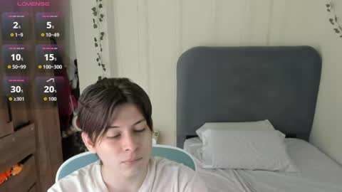 Felix leex online show from April 2026 07:44:01 PM