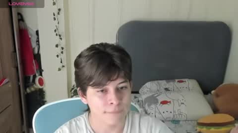 Snapshot of felix_leex chatting on June 2026 07:13:02 PM Felix leex online show from June 2026 07:13:02 PM