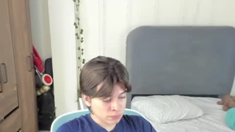 Snapshot of felix_leex chatting on July 2026 07:15:02 PM Felix leex online show from July 2026 07:15:02 PM