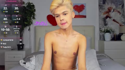 Felix online show from February 2025 08:54:01 PM