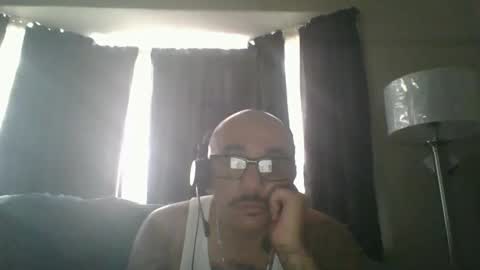 Snapshot of felixrlarios25 chatting on June 2026 12:24:01 AM felixrlarios25 online show from June 2026 12:24:01 AM