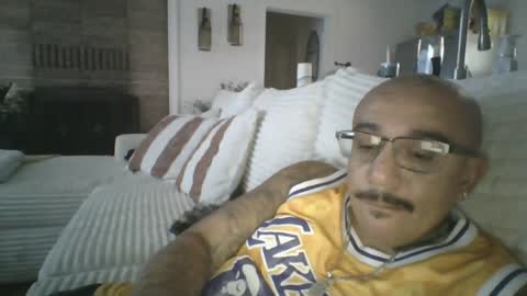 Snapshot of felixrlarios25 chatting on July 2026 05:15:02 PM felixrlarios25 online show from July 2026 05:15:02 PM