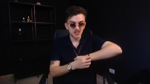 Snapshot of felixstark chatting on June 2026 05:20:01 AM FelixStark online show from June 2026 05:20:01 AM