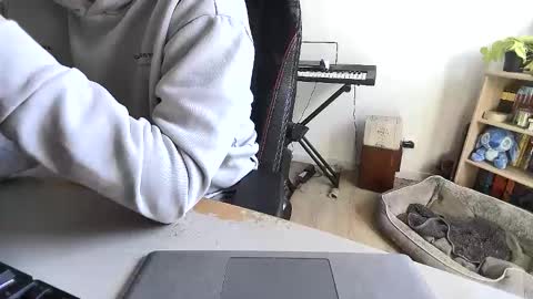 fem_alice_louis_dom online show from April 2026 10:26:01 AM