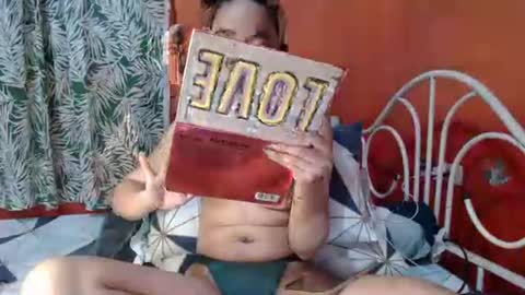 Snapshot of feminine_tsx chatting on April 2026 10:08:02 AM feminine_tsx online show from April 2026 10:08:02 AM