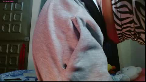 Fenix online show from April 2026 07:03:02 PM