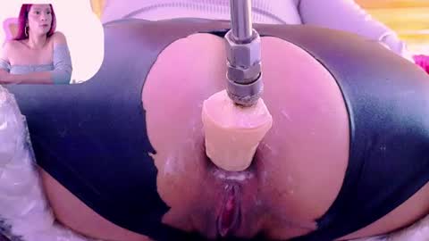Snapshot of fenixox333 chatting on June 2026 09:06:01 PM stefannia online show from June 2026 09:06:01 PM