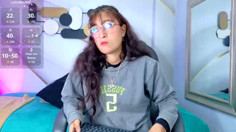 Snapshot of fenixx_19 chatting on May 2026 11:39:01 AM Fenix online show from May 2026 11:39:01 AM