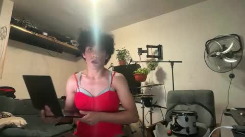 Snapshot of fer92400 chatting on May 2026 09:39:02 AM fer92400 online show from May 2026 09:39:02 AM