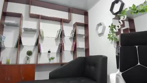 Fer and Tony online show from January 2026 07:08:02 PM