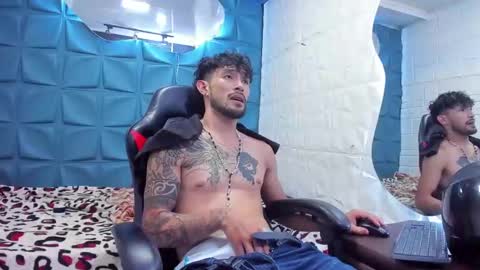 Daniel Fernando online show from January 2025 10:39:01 PM