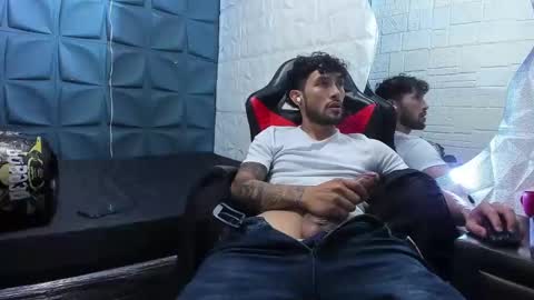 Daniel Fernando online show from February 2025 02:40:02 AM