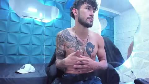 Daniel Fernando online show from February 2025 08:53:01 PM