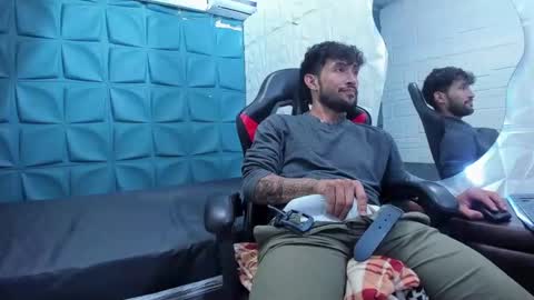 Daniel Fernando online show from February 2025 08:07:02 PM