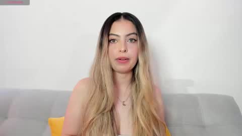 Snapshot of fernanda_aaa chatting on February 2026 02:40:02 PM fernanda online show from February 2026 02:40:02 PM