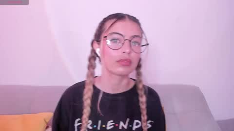 Snapshot of fernanda_aaa chatting on March 2026 02:02:01 PM fernanda online show from March 2026 02:02:01 PM