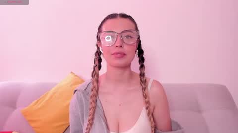 fernanda  online show from July 2026 03:29:01 PM