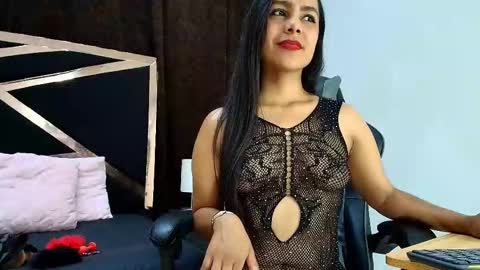 Fernandabrown s online show from October 2025 05:06:01 AM
