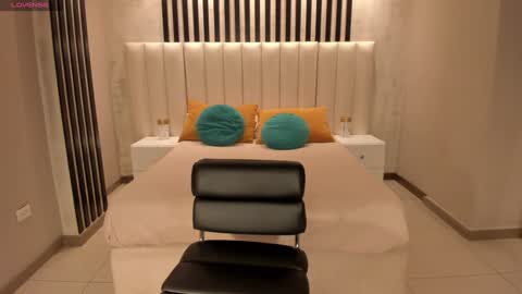 FER  online show from January 2025 01:18:02 AM