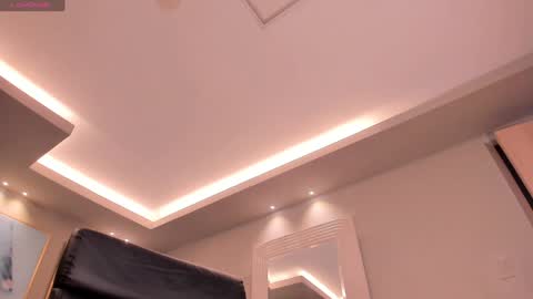 FER  online show from February 2025 12:18:01 AM