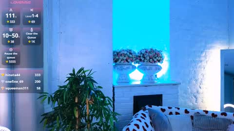 ferry_tail online show from February 2025 04:42:02 PM