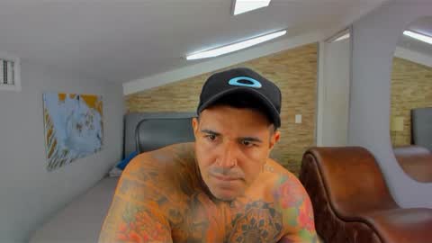 Kamilo online show from December 2024 01:53:02 PM