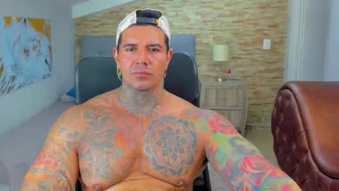 Kamilo online show from February 2025 11:41:02 PM