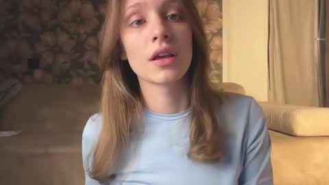 Snapshot of fflloowweerr chatting on February 2026 08:13:01 AM Lisa online show from February 2026 08:13:01 AM