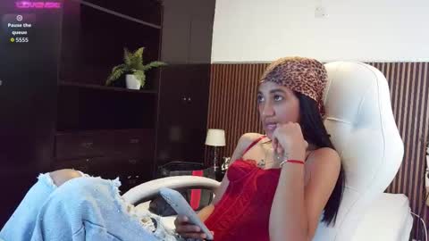 Freyja  online show from February 2026 04:52:02 PM