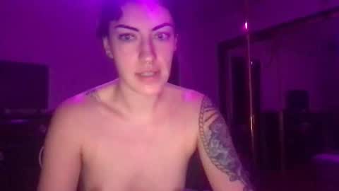 fgsammie online show from December 2025 02:06:02 AM